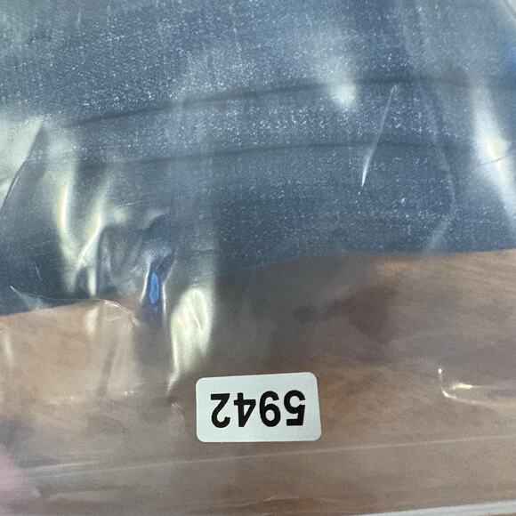 Levi's‎ Jeans Women 33x30 Blue Classic Straight Dark Wash Denim Stretch 5-Pocket - Picture 16 of 16